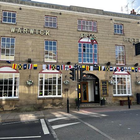 The Warwick Arms Hotel Exterior foto