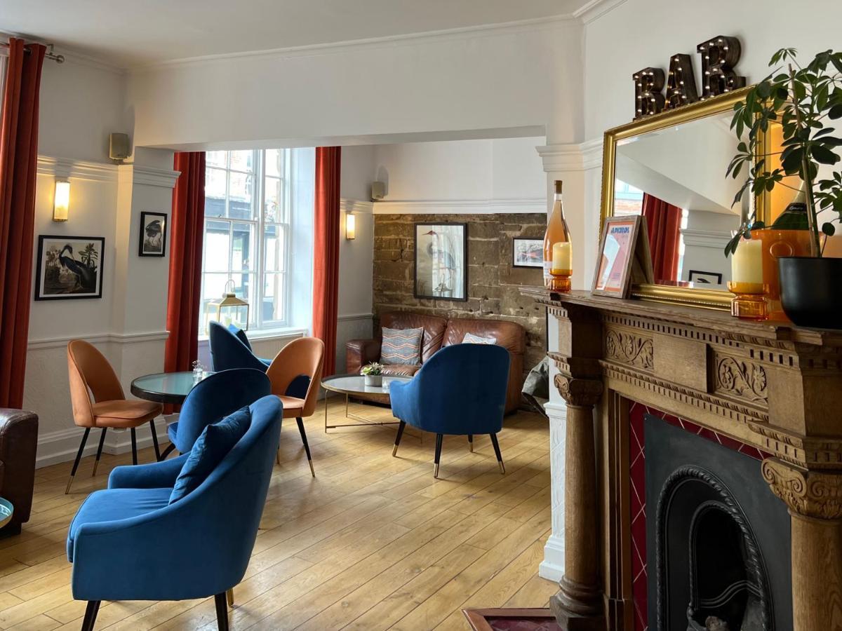 The Warwick Arms Hotel Exterior foto